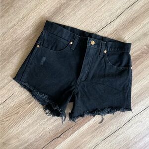 NWOT black wrangler jean shorts size 26